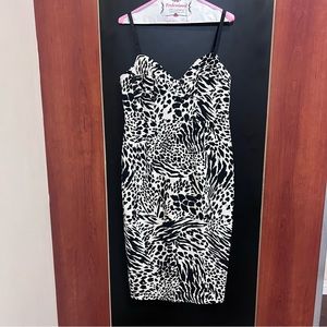 New Sergio Hudson x Target Dress Animal Print Sheath Dress Size Medium Stretch